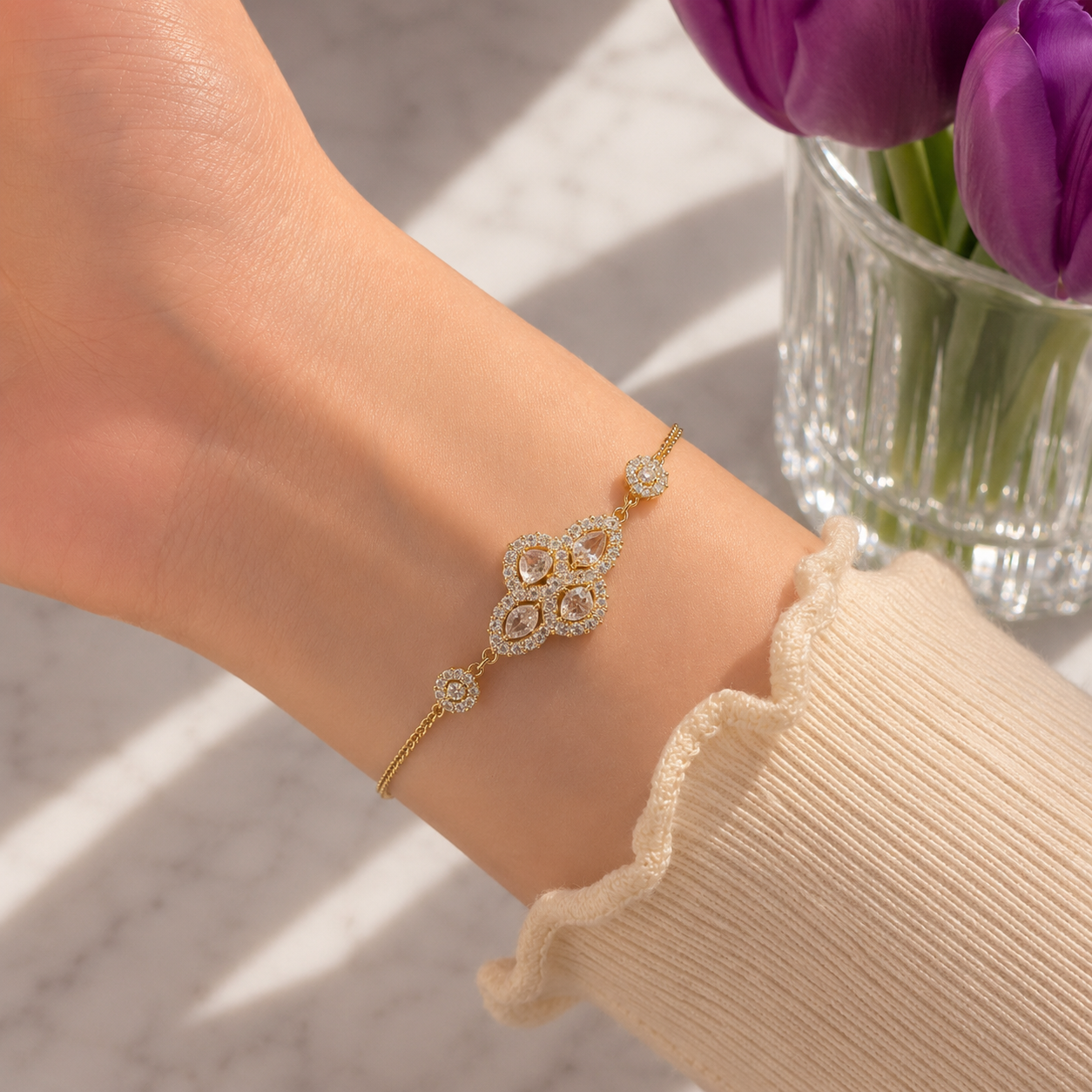 Golden White Diamonds Bracelet
