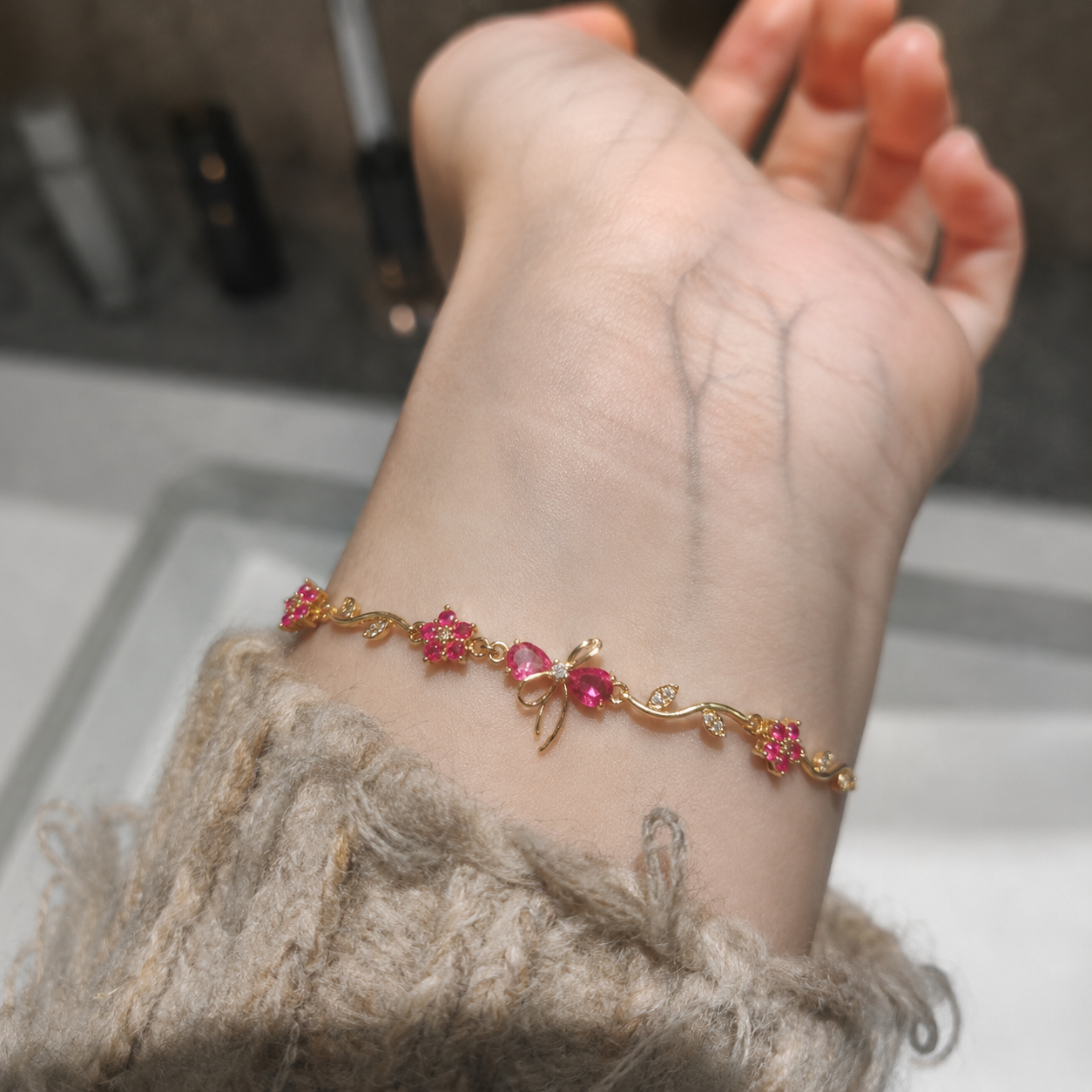 Red Bow Gold Bracelet
